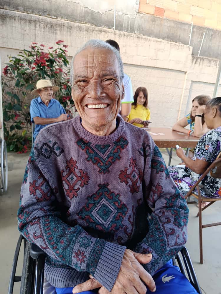 5dfa33fb fb11 4bdf aa24 30a6ea72f0fb